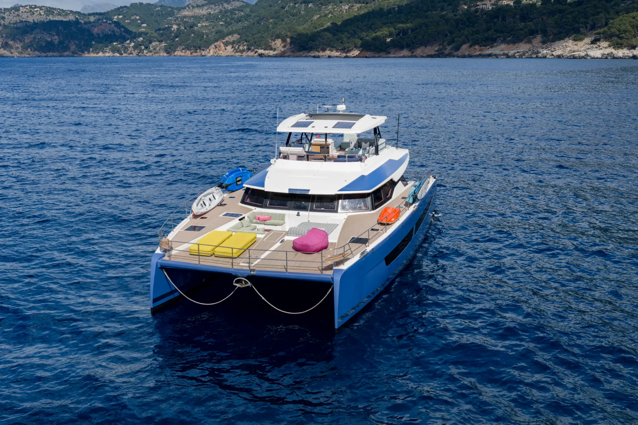 Yacht exterior HDR photography